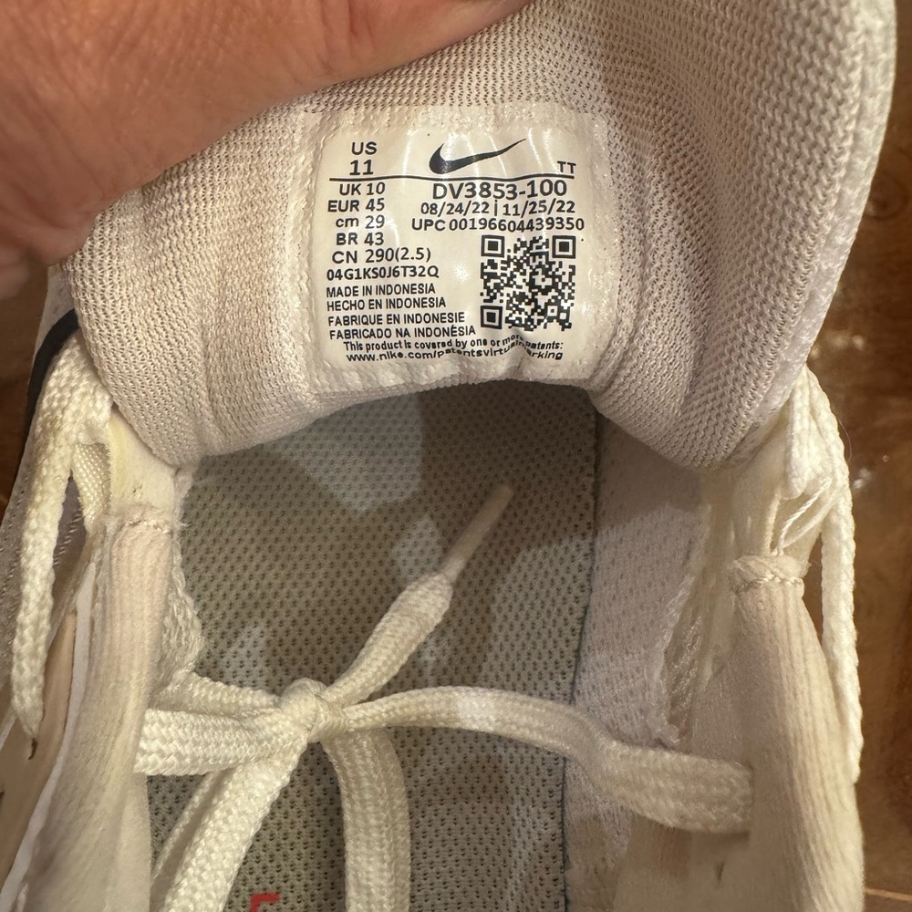 Nike Pegasus 40 Men's Road Running Shoes sneakers Sz 11.0 - Picture 10 of 16
